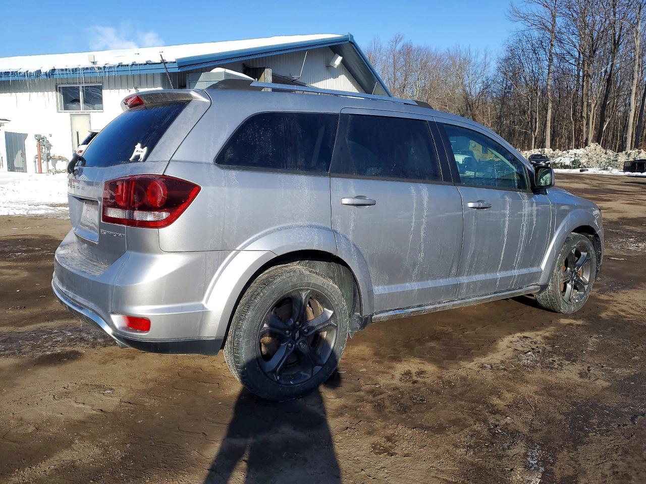 2018 Dodge Journey Crossroad - Фото 3