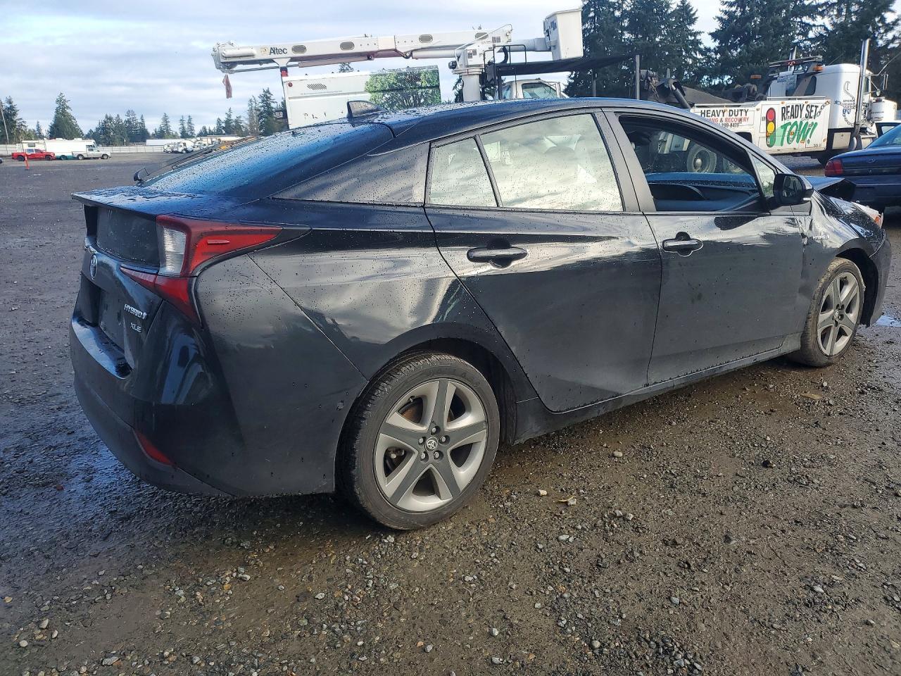 2022 Toyota Prius Xle - Фото 3