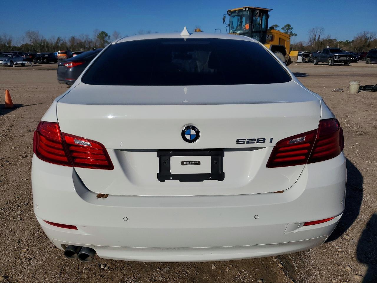 2015 BMW 528 I - Фото 6