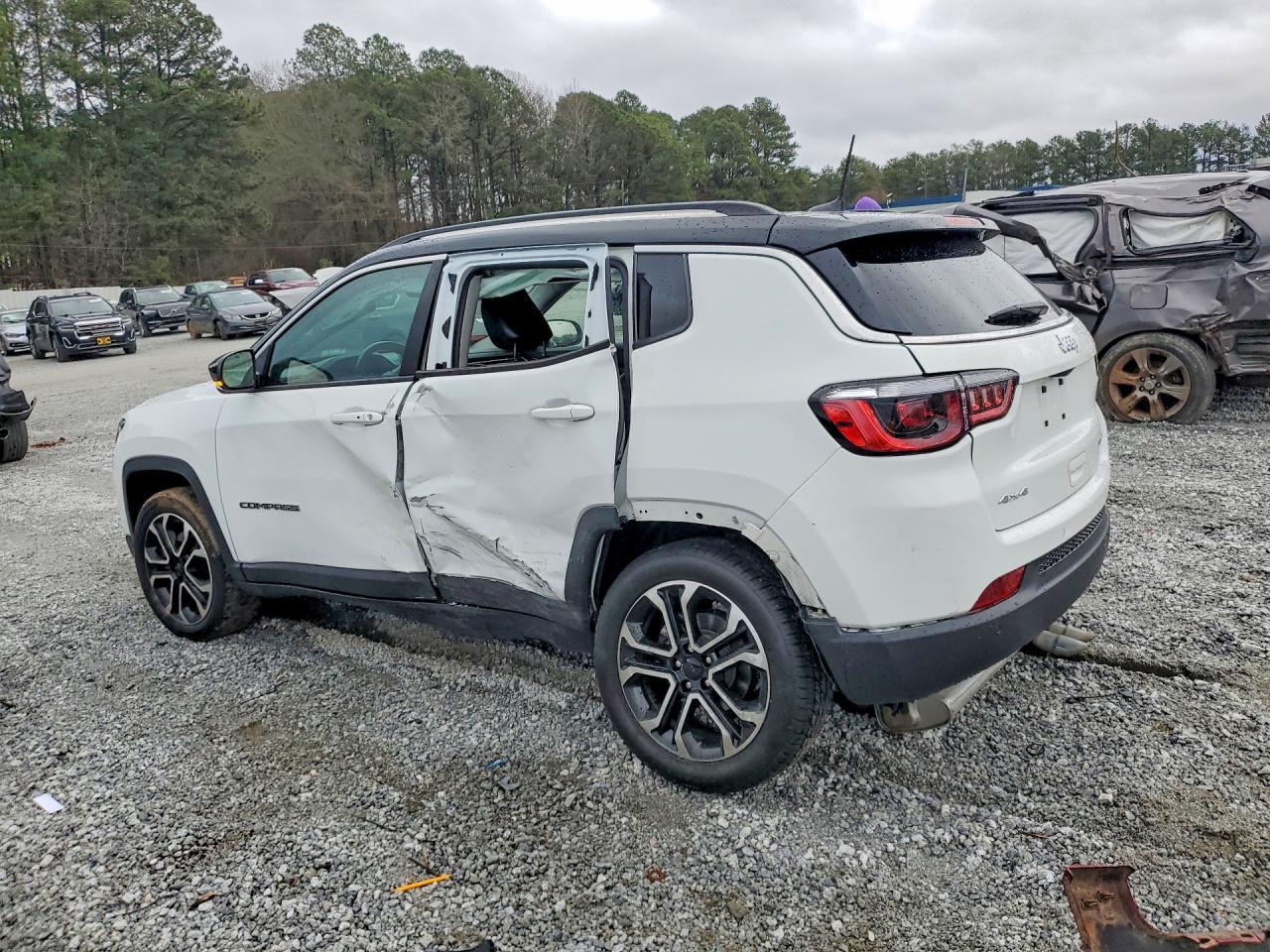 2022 Jeep Compass Limited - Фото 2