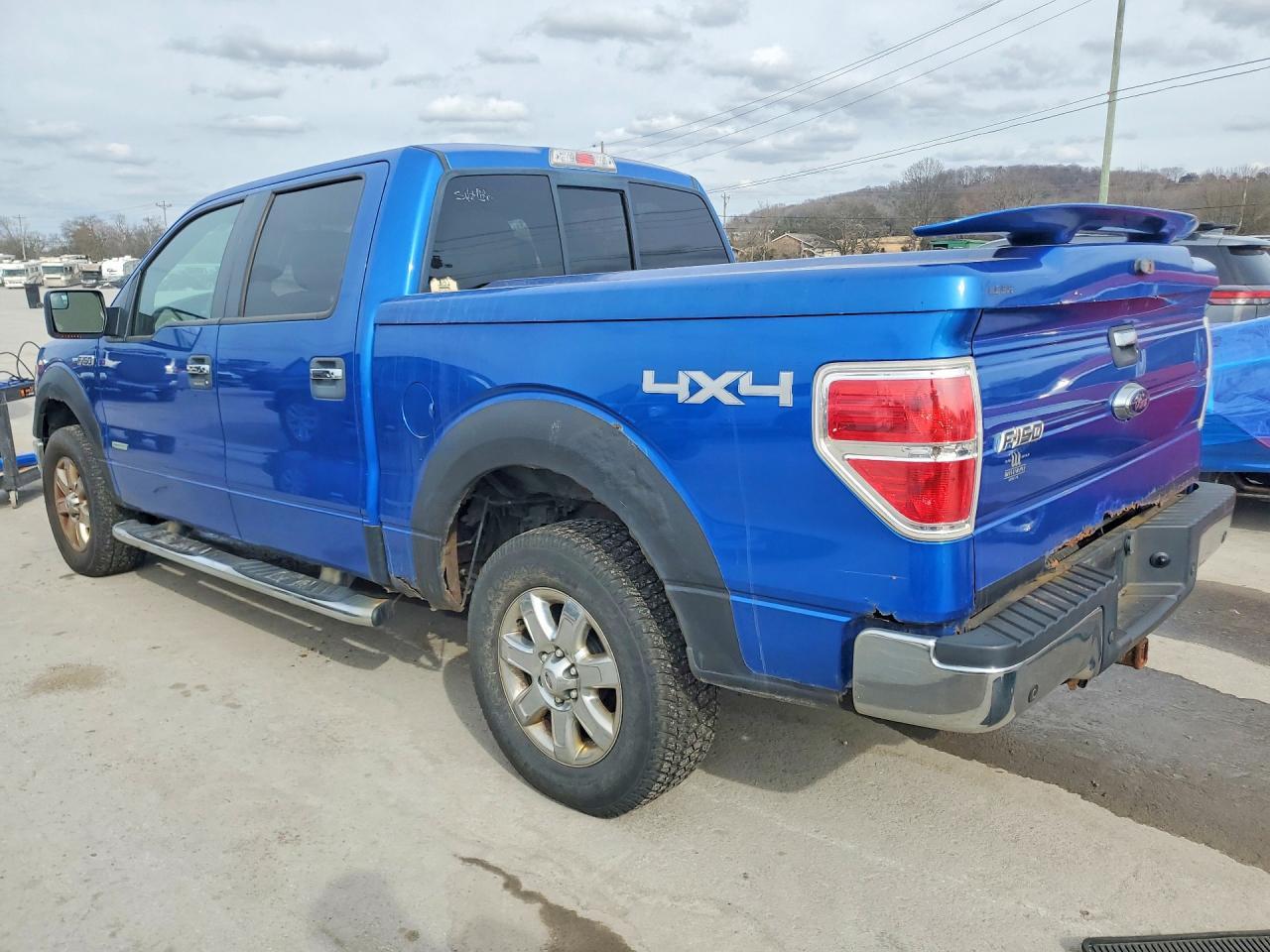 2013 Ford F150 Supercrew - Фото 2