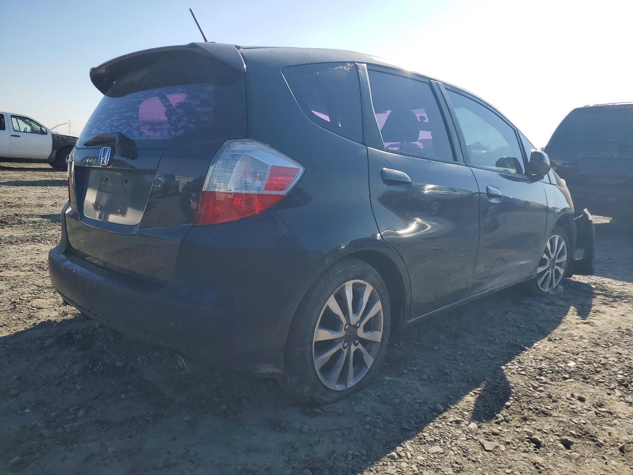 2013 Honda Fit Sport - Фото 3