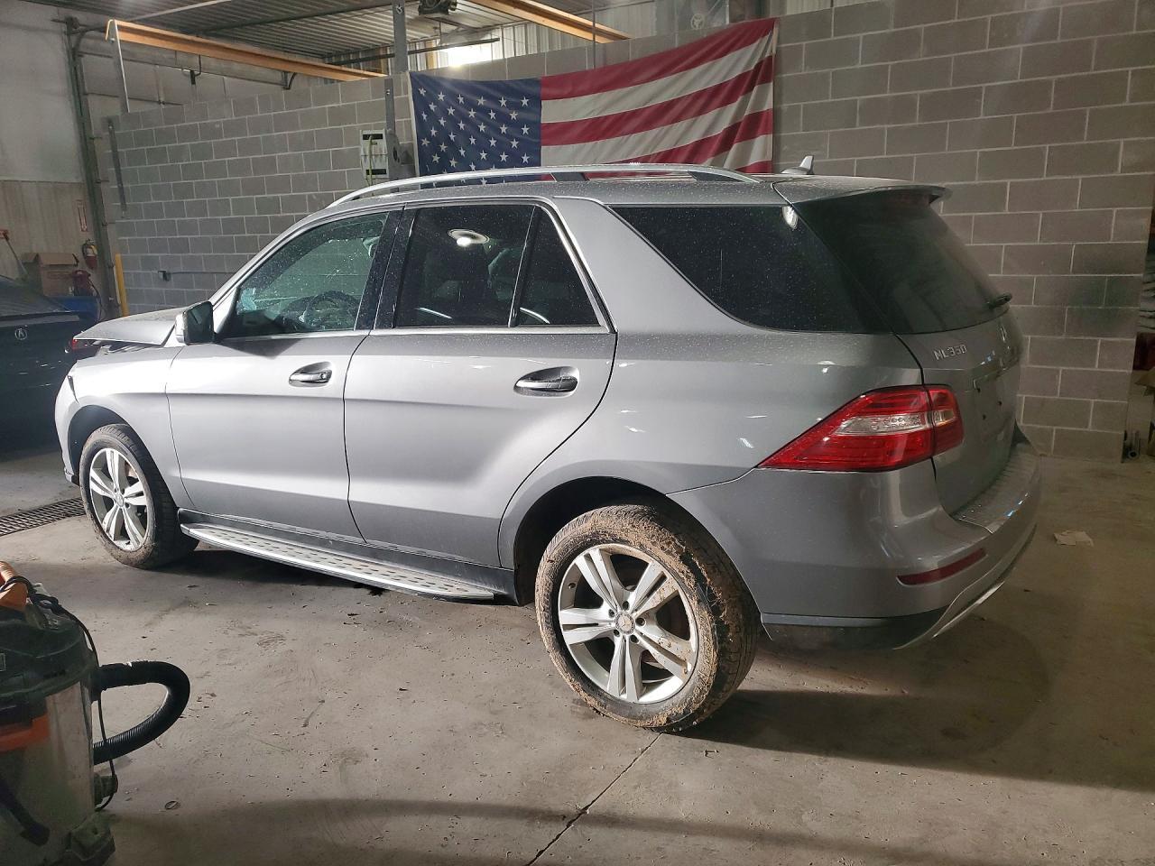 2015 Mercedes-Benz Ml 350 4Matic - Фото 2