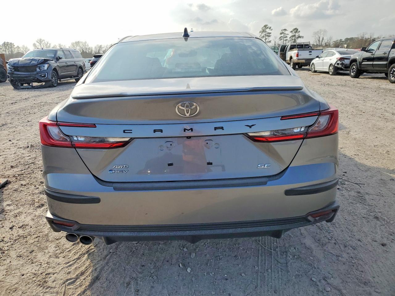 2025 Toyota Camry Xse - Фото 6