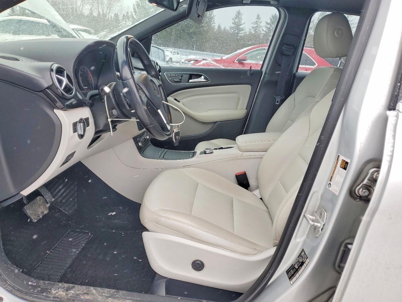 2013 Mercedes-Benz B250 - Фото 7
