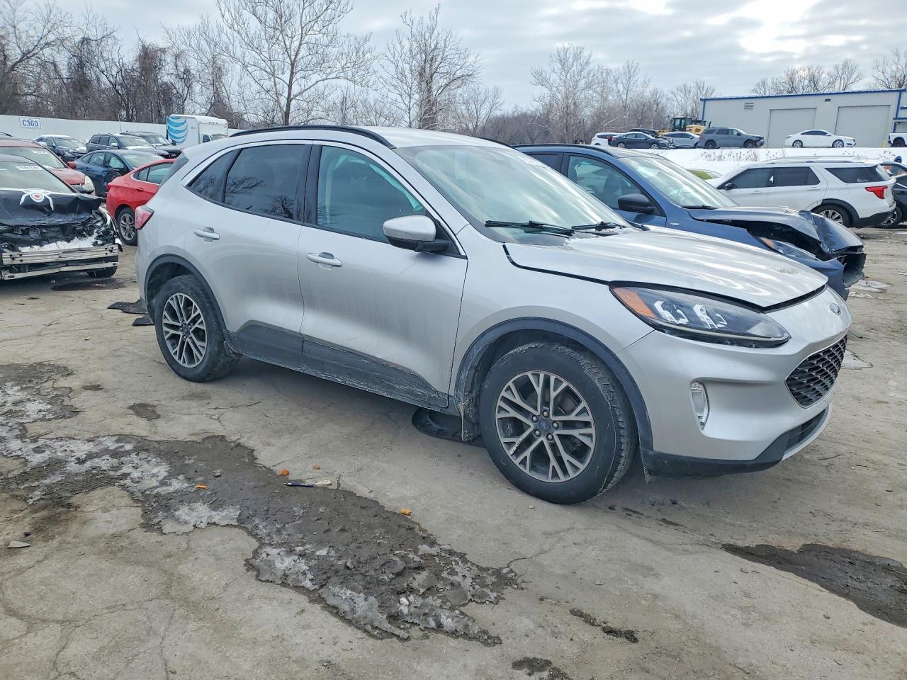 2020 Ford Escape Sel - Image 4