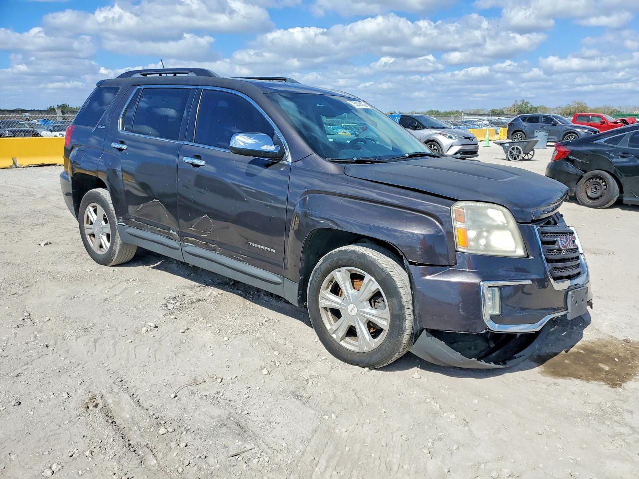 2016 GMC Terrain Sle - Image 4