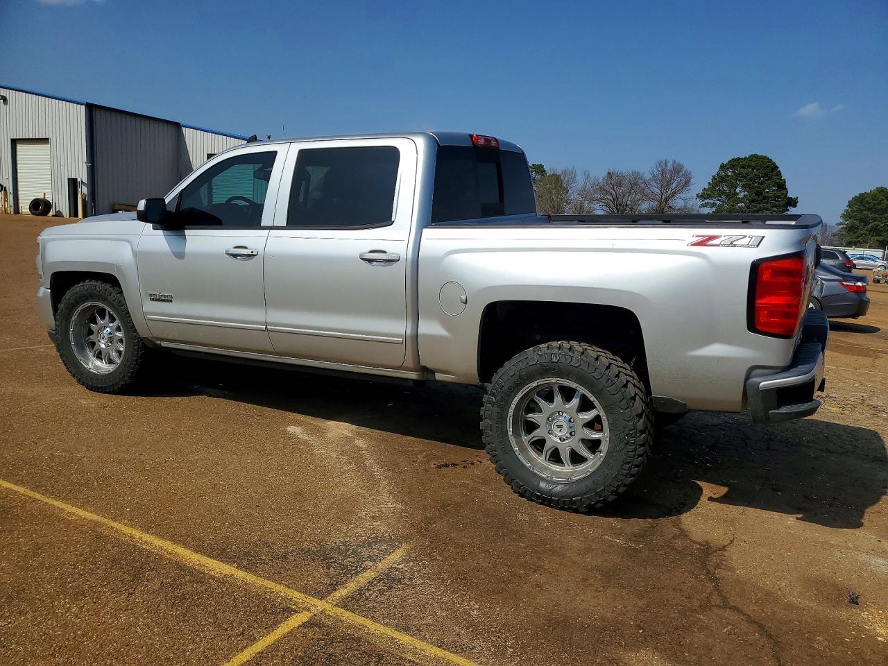 2018 Chevrolet Silverado K1500 Lt - Фото 2