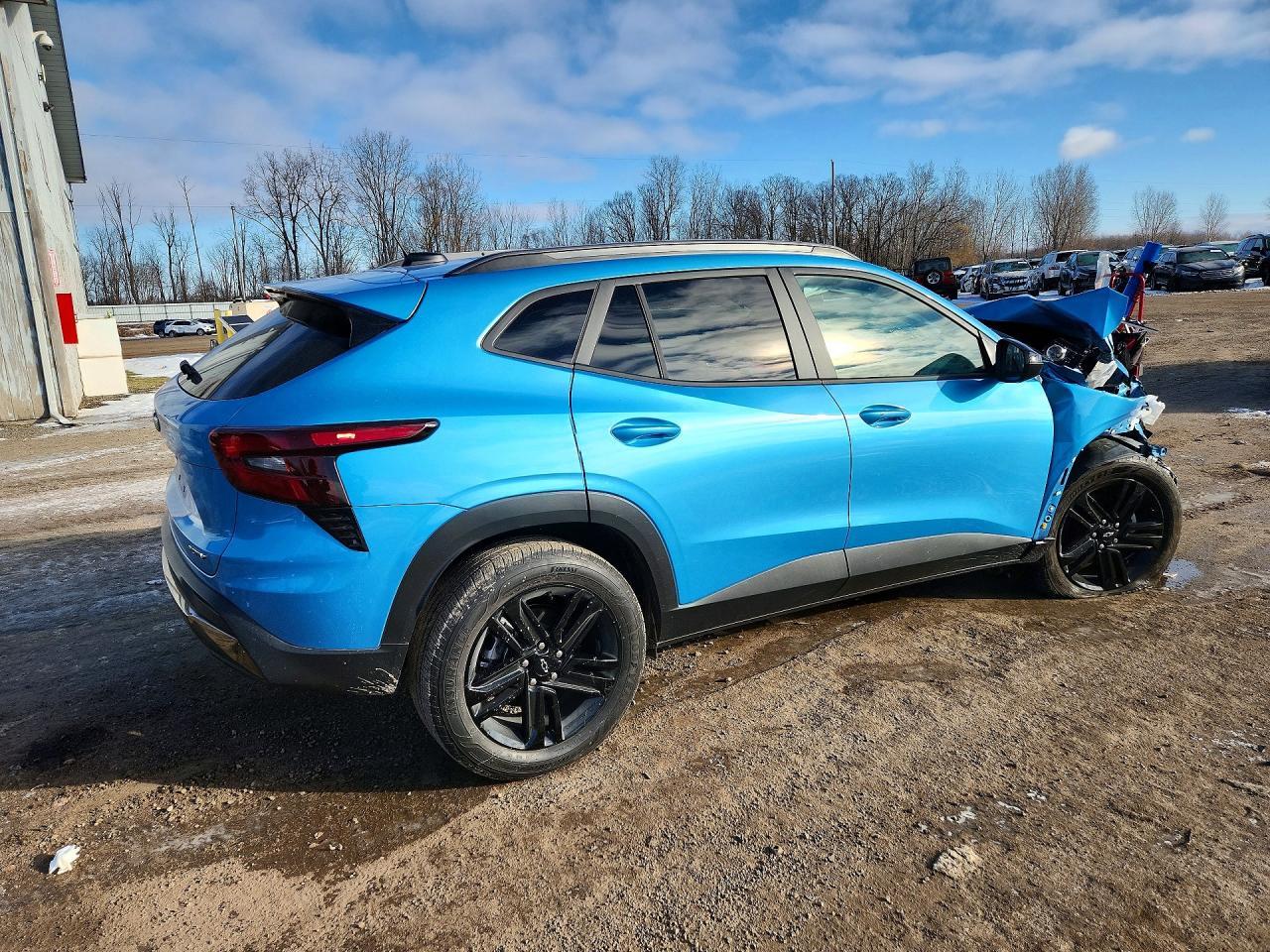 2025 Chevrolet Trax Activ - Image 3
