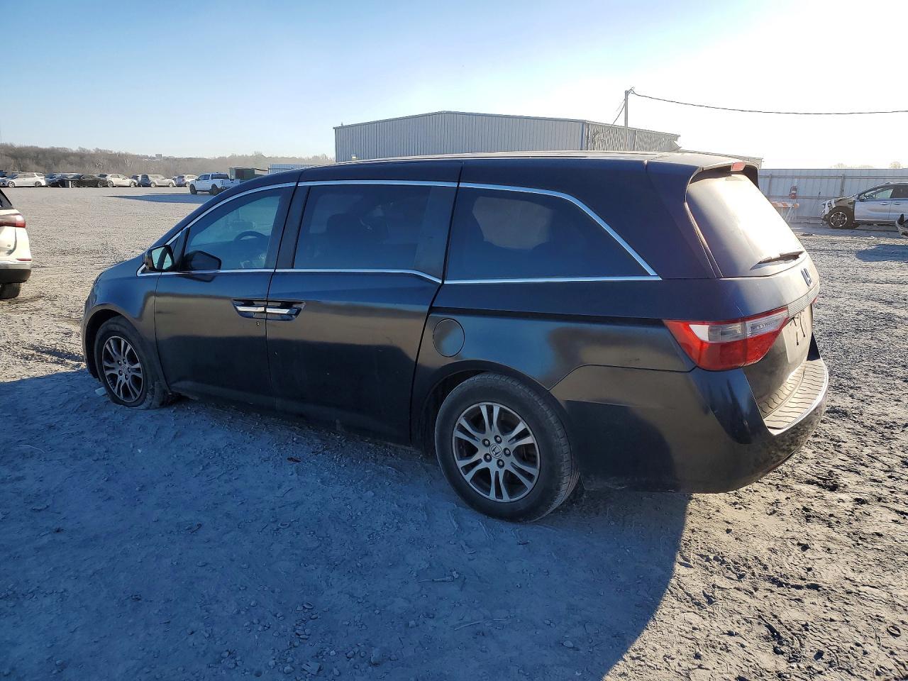 2012 Honda Odyssey Ex - Фото 2