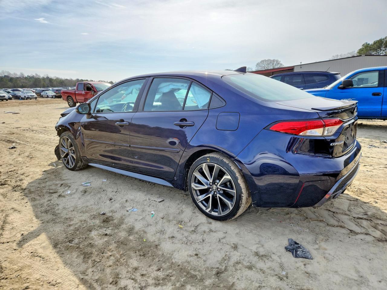 2021 Toyota Corolla Se - Фото 2