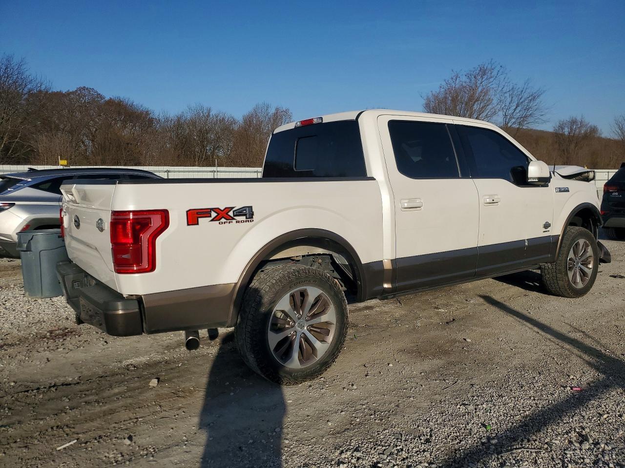2015 Ford F150 Supercrew - Image 3