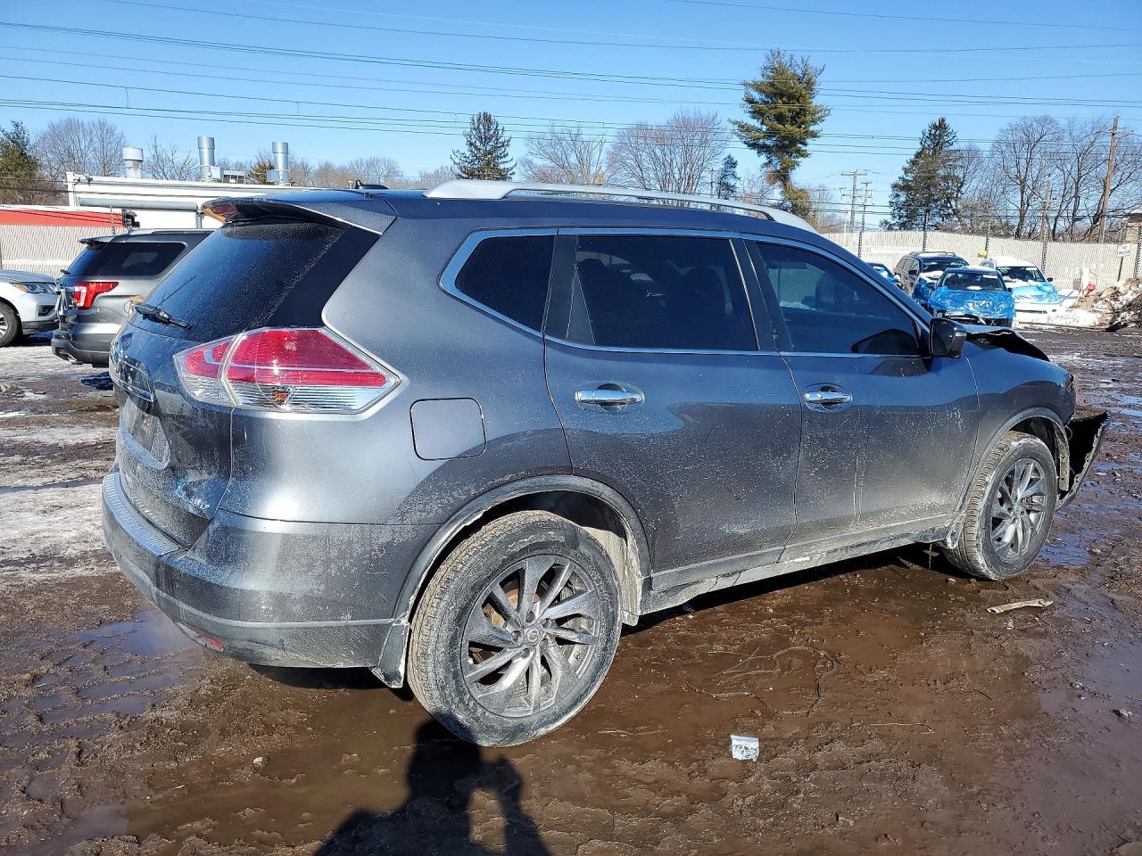 2015 Nissan Rogue S - Фото 3