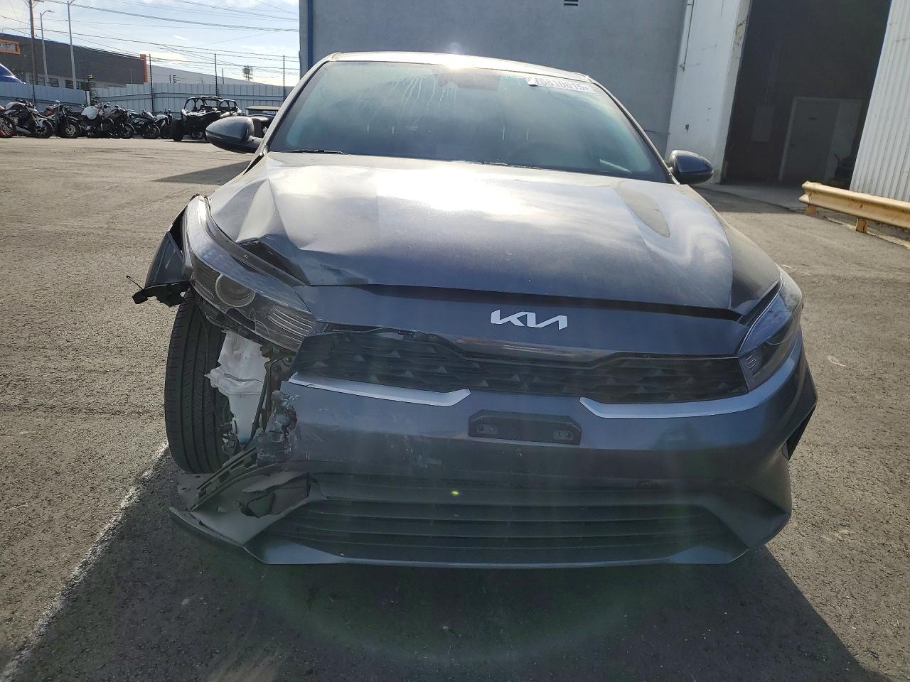 2024 Kia Forte Lx - Image 5