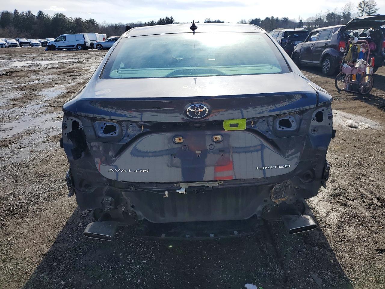 2016 Toyota Avalon Xle - Фото 6