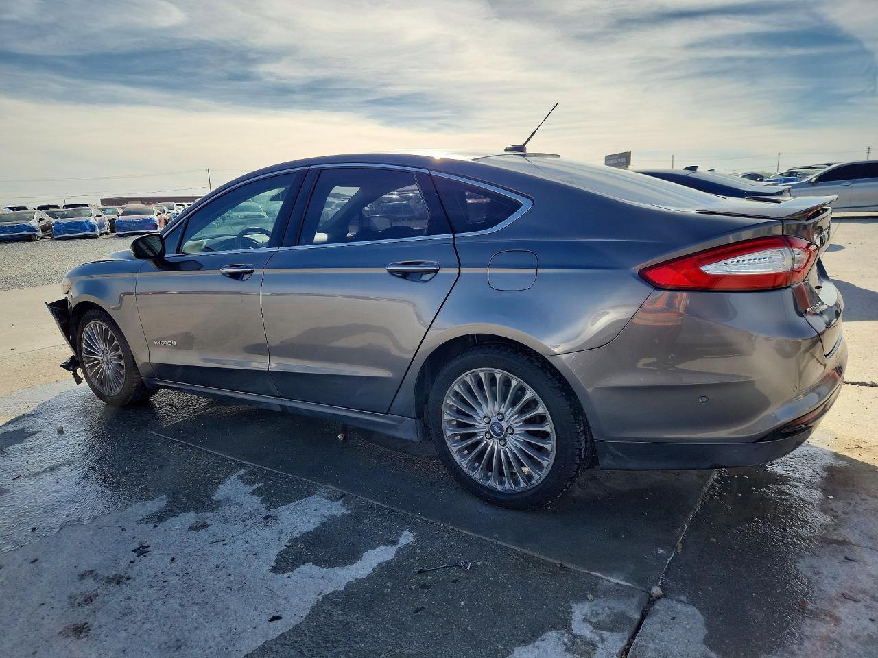 2014 Ford Fusion Titanium Hev - Фото 2