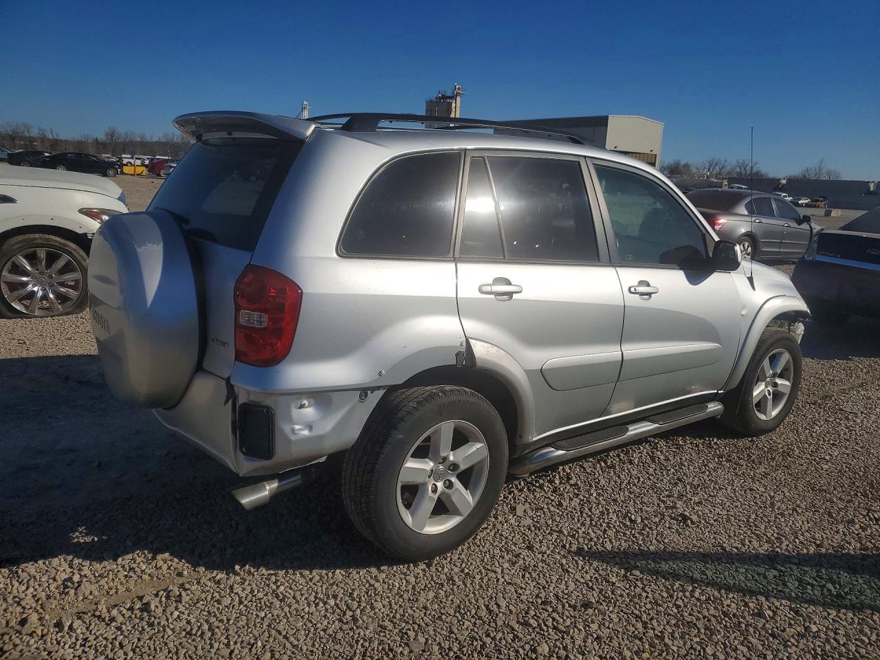 2005 Toyota Rav4 Base - Фото 3