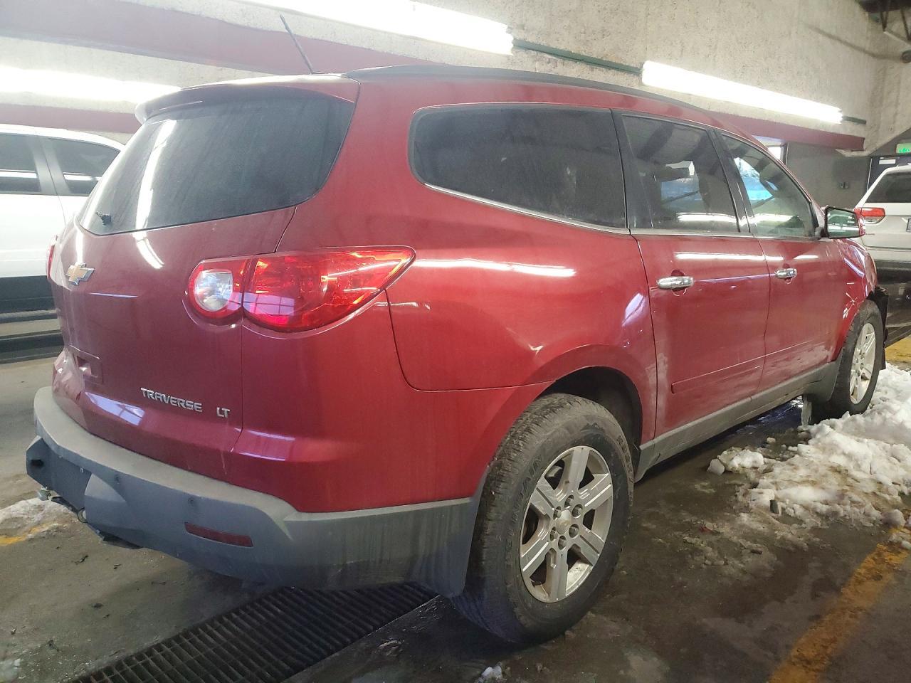 2012 Chevrolet Traverse Lt - Фото 3