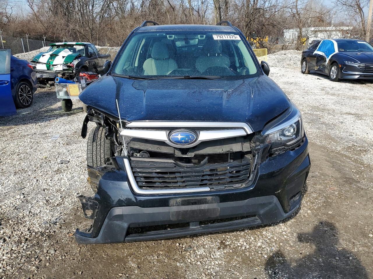 2019 Subaru Forester Premium - Фото 5