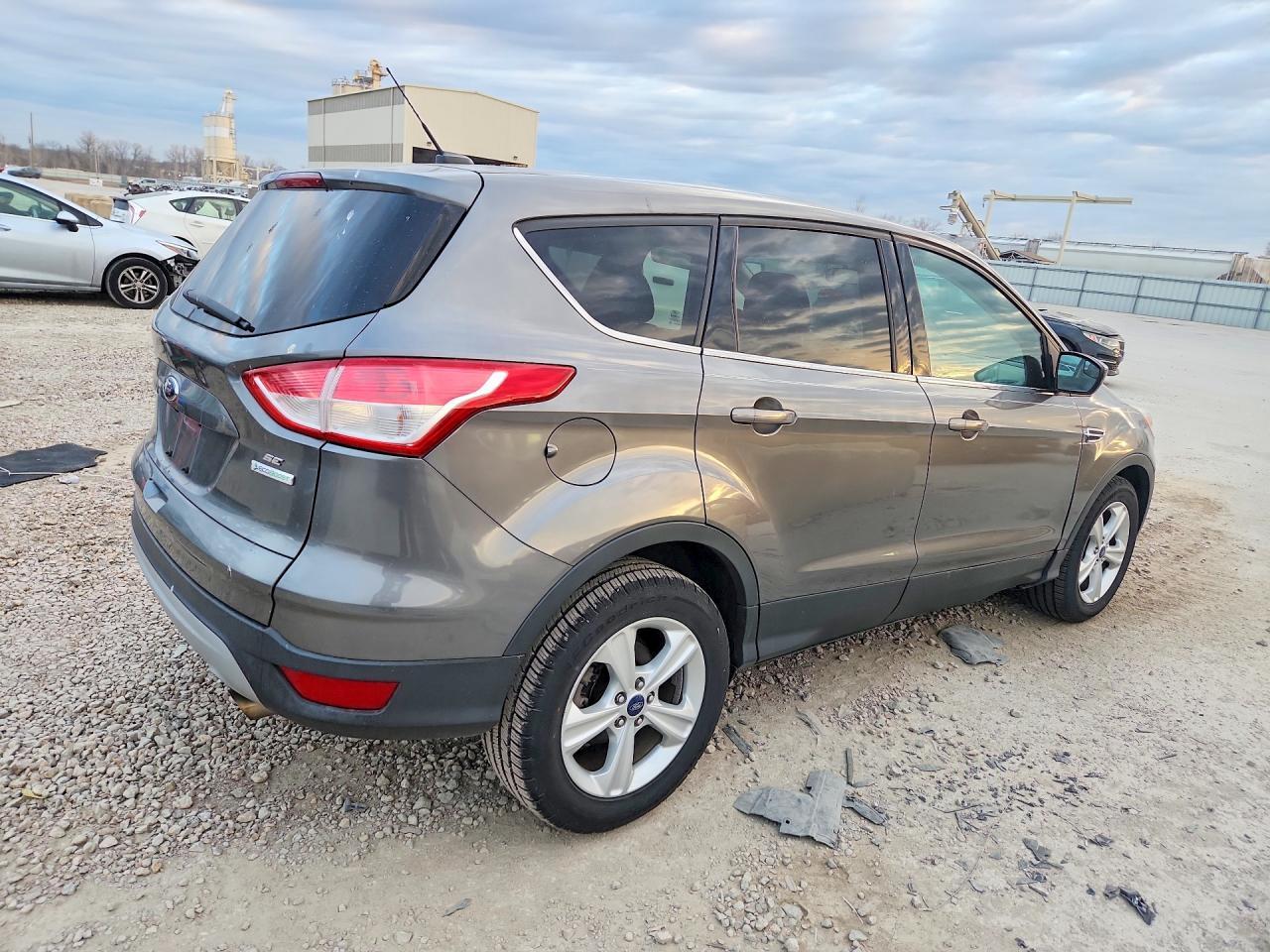 2014 Ford Escape Se - Фото 3