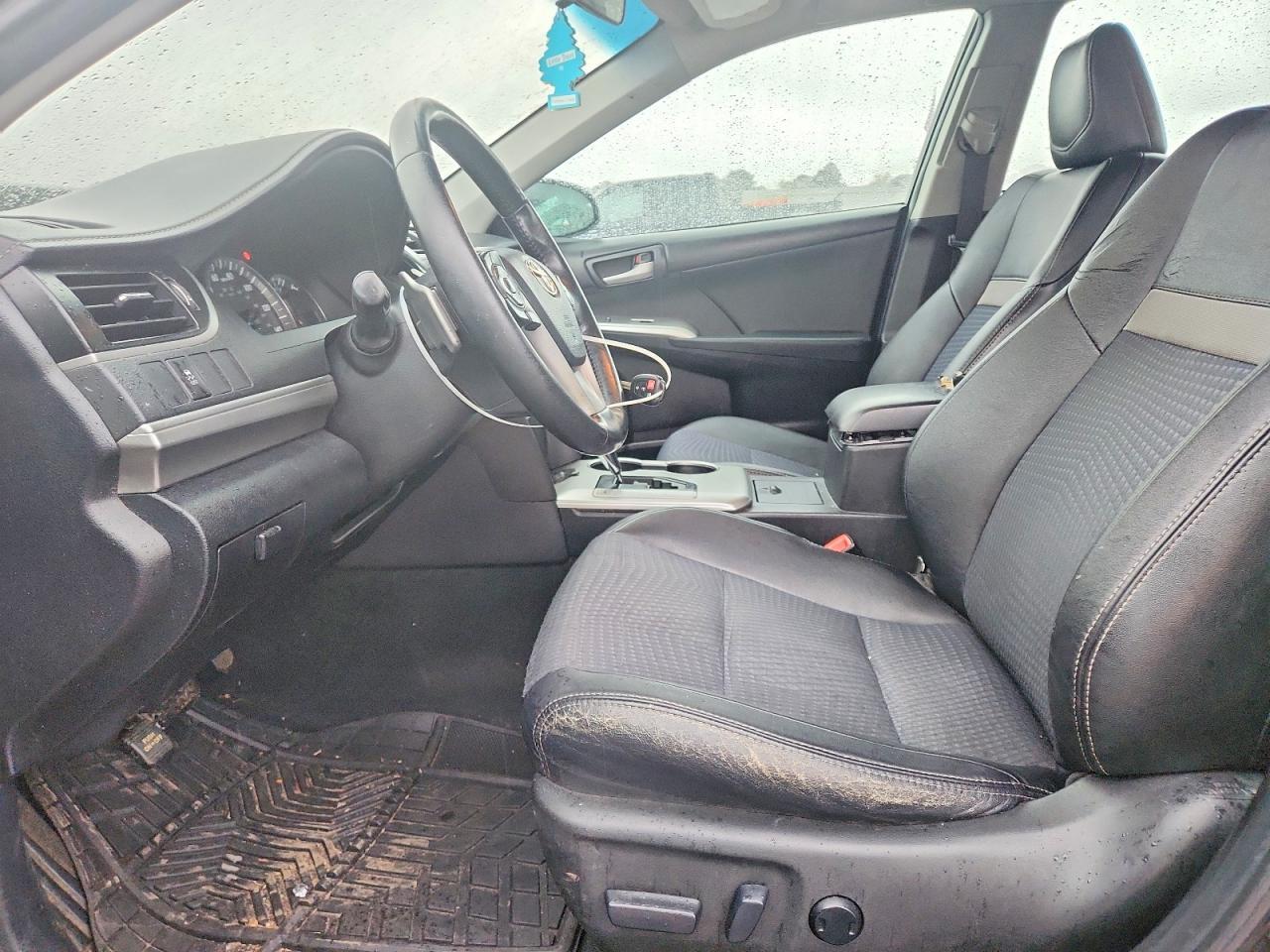 2013 Toyota Camry L - Image 7