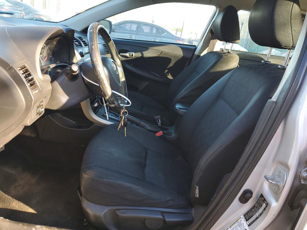 2009 Toyota Corolla Base - Фото 7