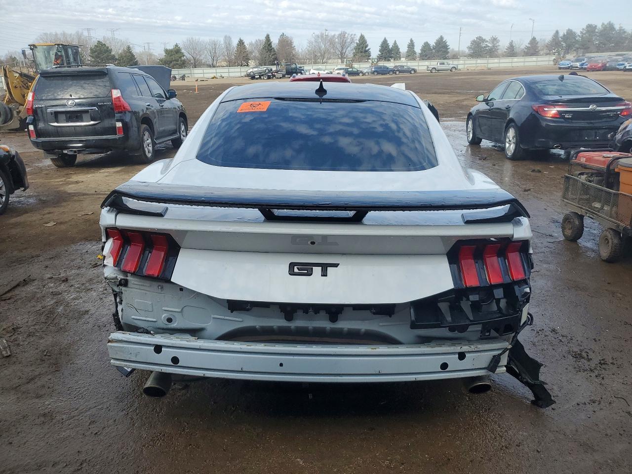2024 Ford Mustang Gt - Фото 6
