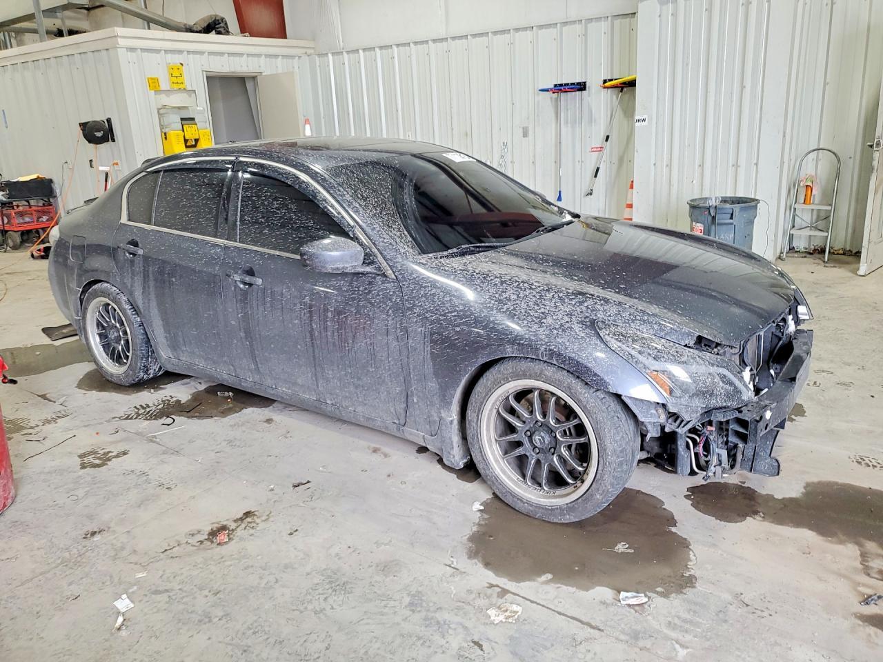 2009 Infiniti G37 - Фото 4