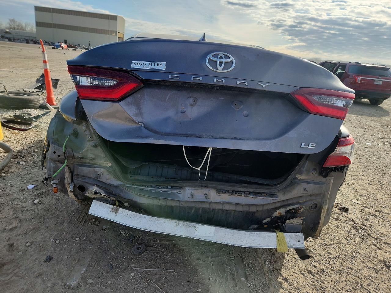 2023 Toyota Camry - Image 6
