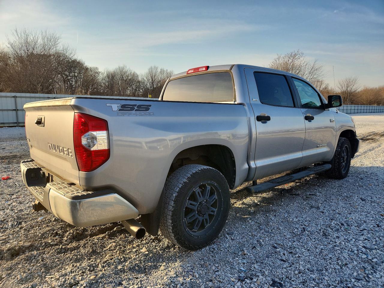 2014 Toyota Tundra Sr5 - Фото 3