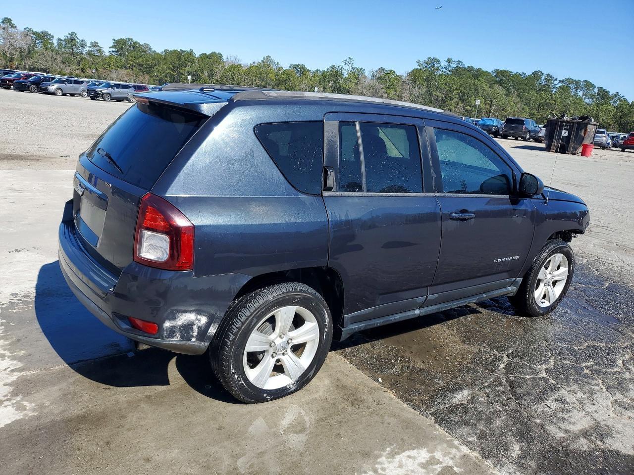 2016 Jeep Compass Sport - Фото 3