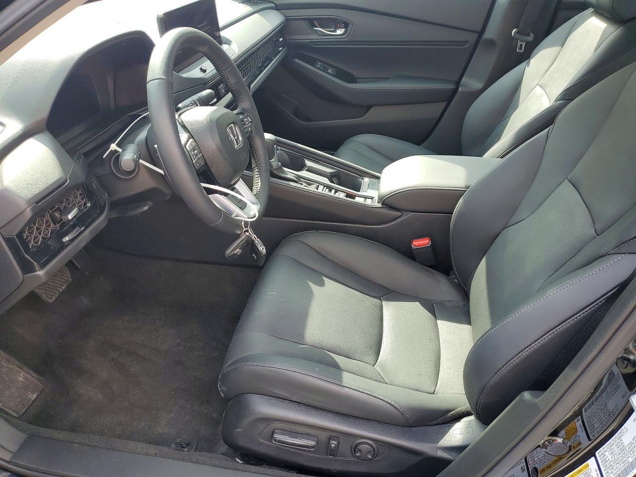 2025 Honda Accord Touring Hybrid - Фото 7