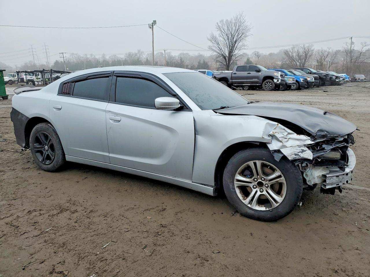 2019 Dodge Charger Sxt - Фото 4
