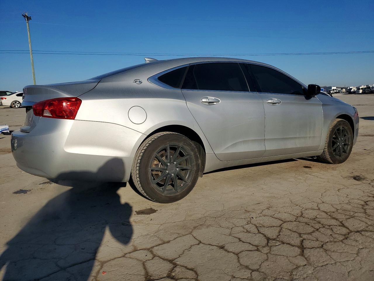 2018 Chevrolet Impala Ls - Фото 3