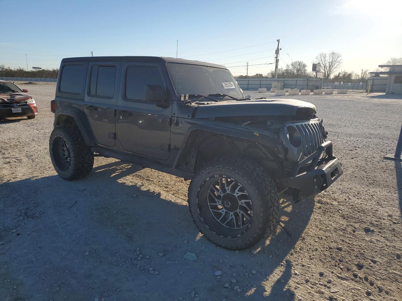 2021 Jeep Wrangler Unlimited Sport - Фото 4