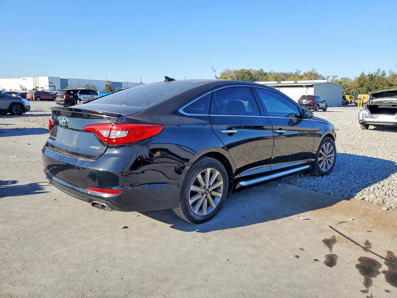 2016 Hyundai Sonata Sport - Image 3