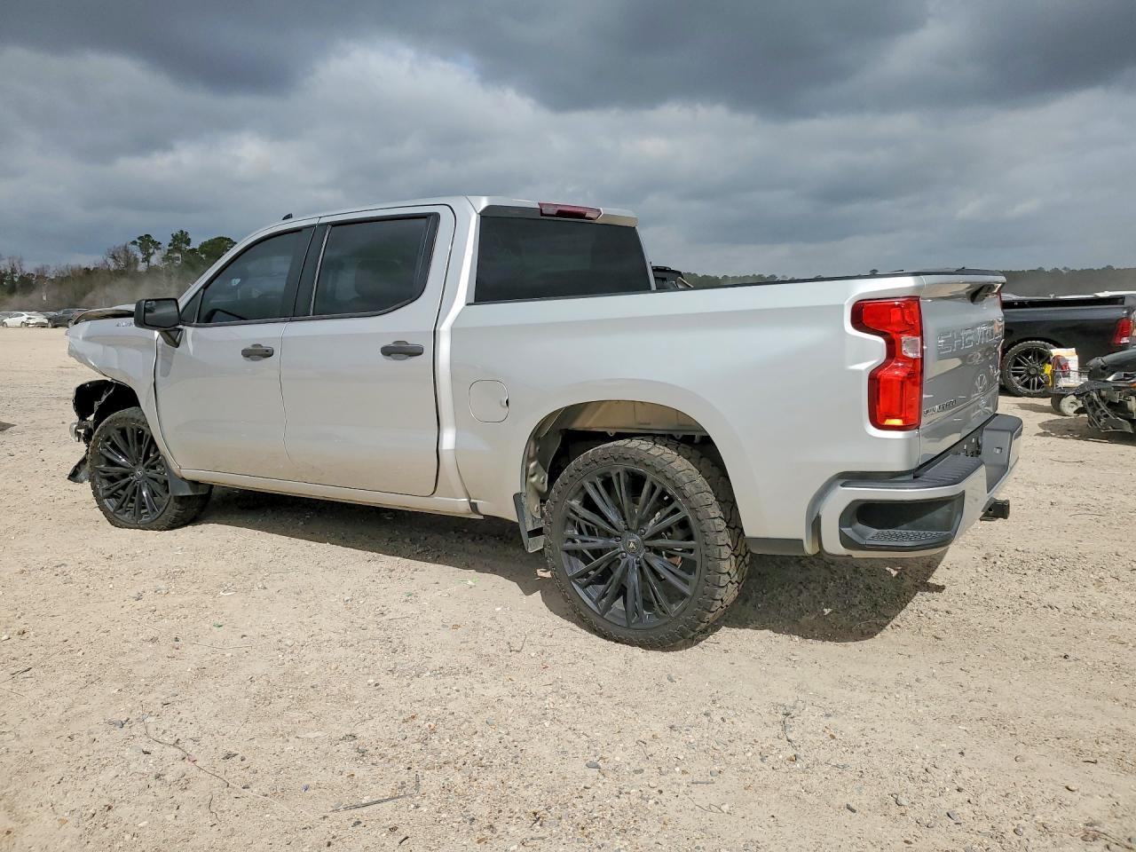 2022 Chevrolet Silverado Ltd C1500 Custom - Image 2