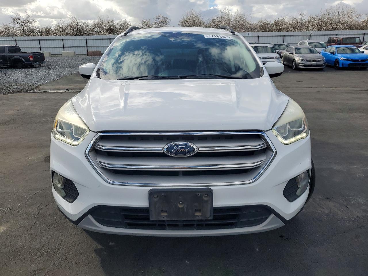 2018 Ford Escape Sel - Image 5