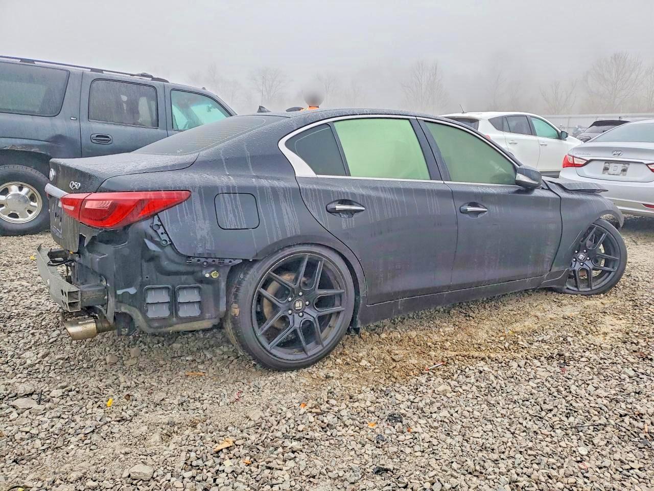 2018 Infiniti Q50 Luxe - Фото 3