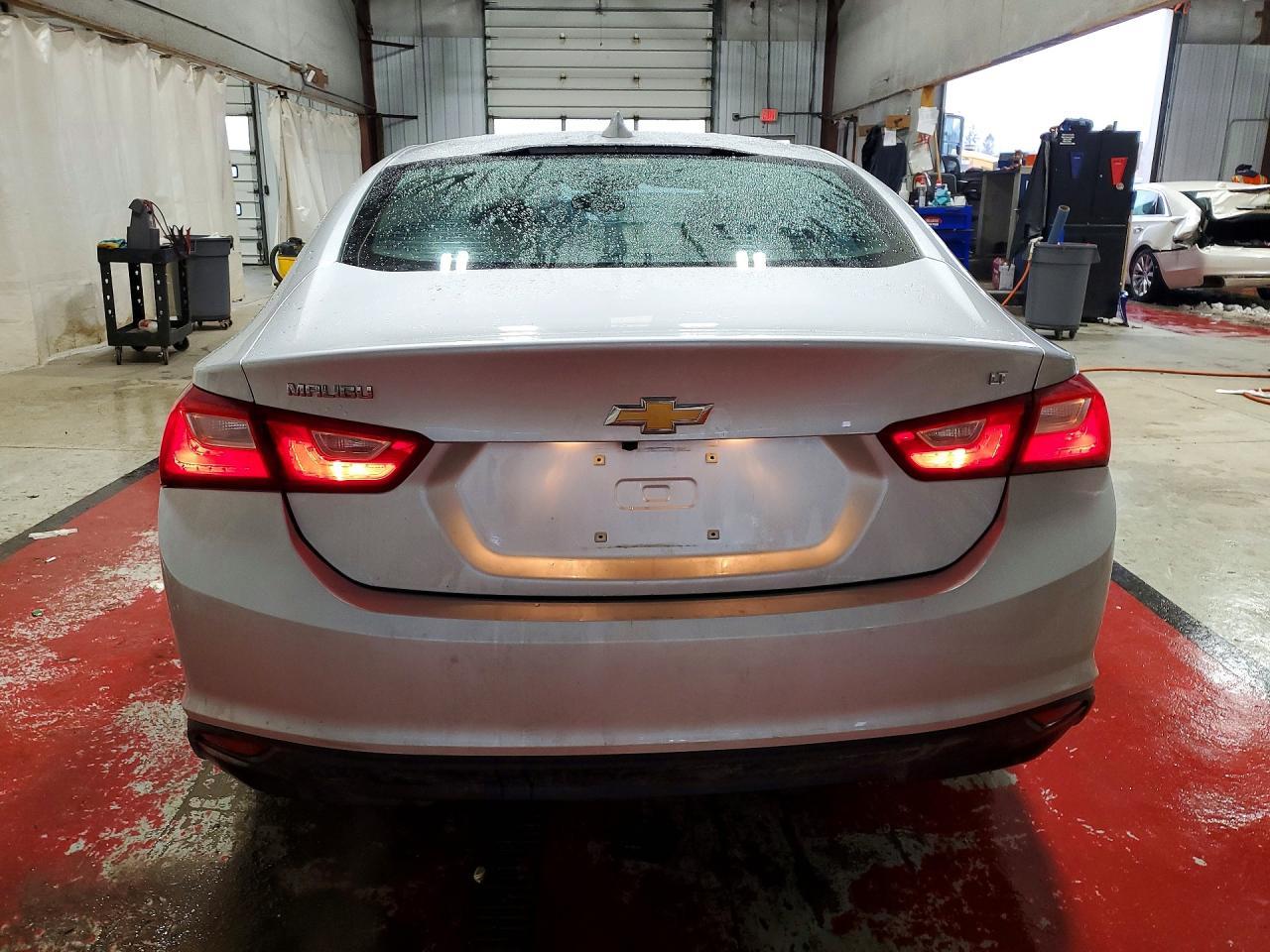 2018 Chevrolet Malibu Lt - Фото 6