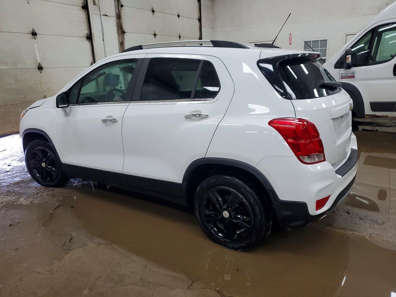 2020 Chevrolet Trax 1Lt - Image 2