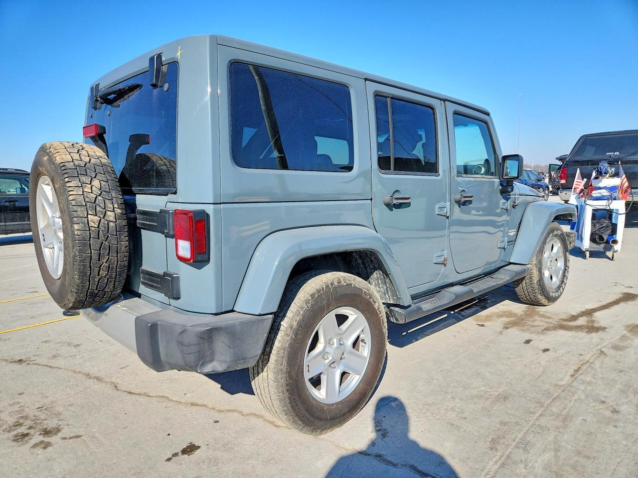 2014 Jeep Wrangler Unlimited Sahara - Фото 3