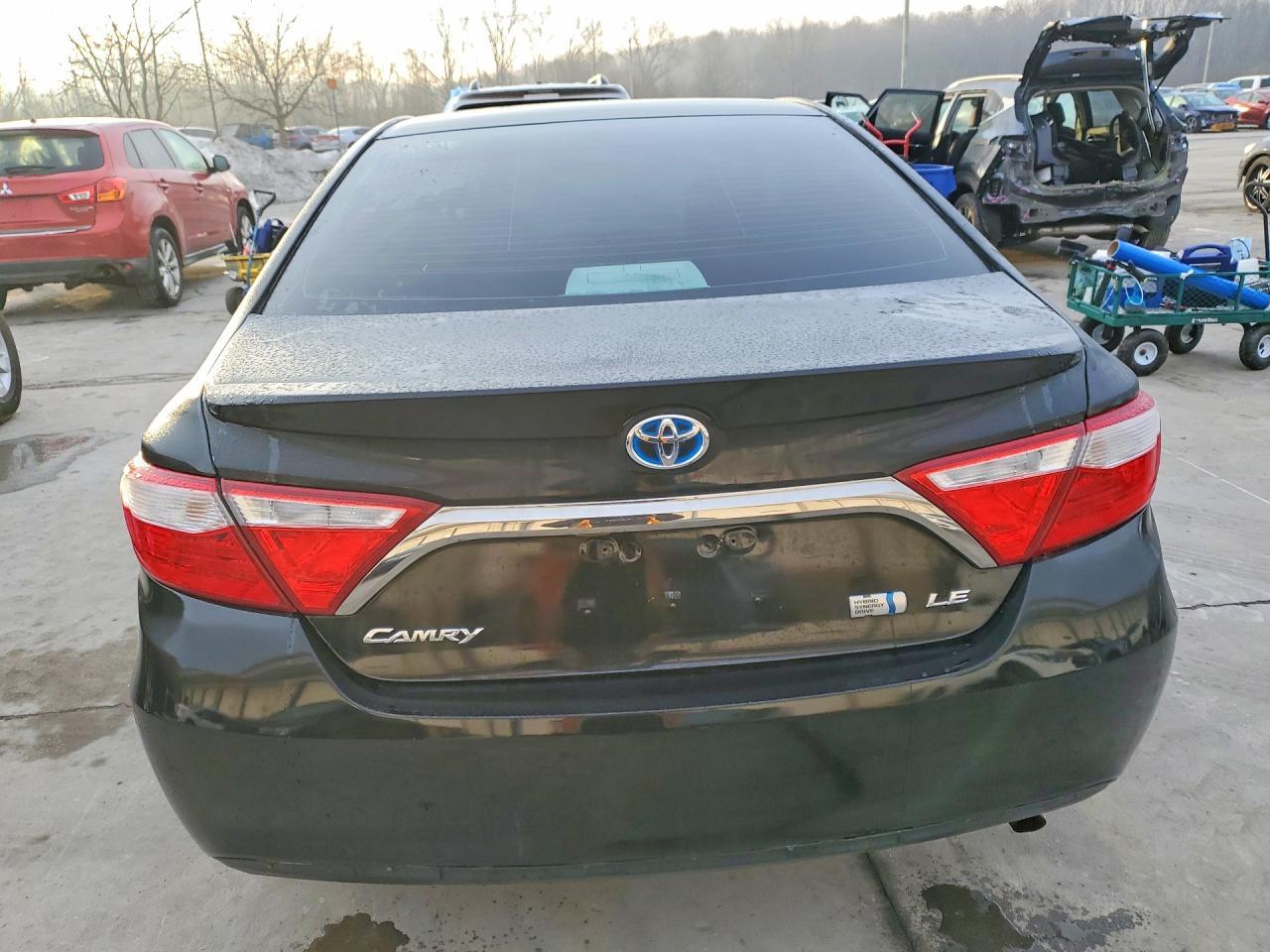 2015 Toyota Camry Hybrid Le - Фото 6