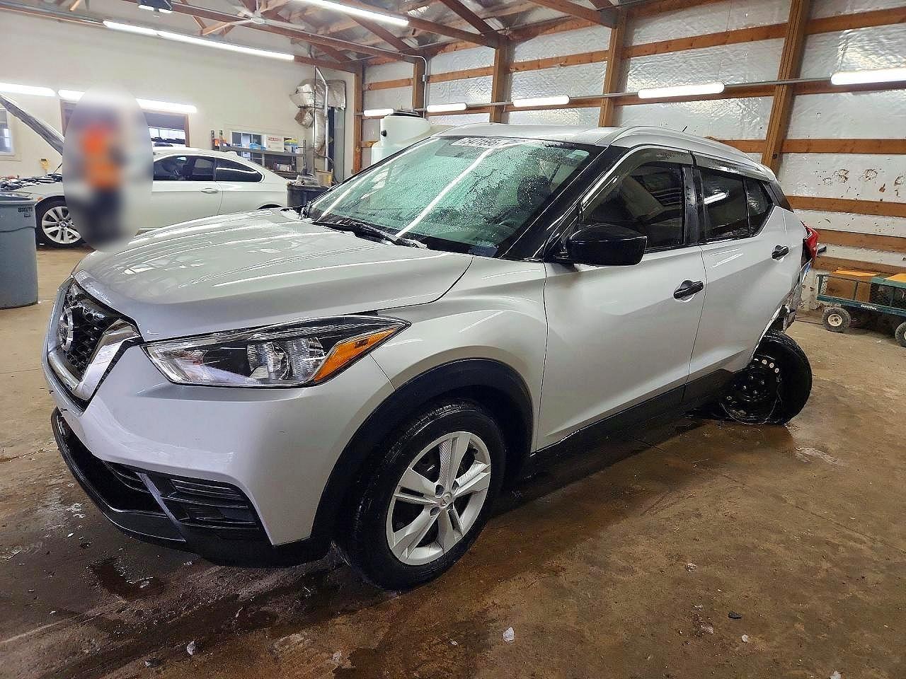 2018 Nissan Kicks S