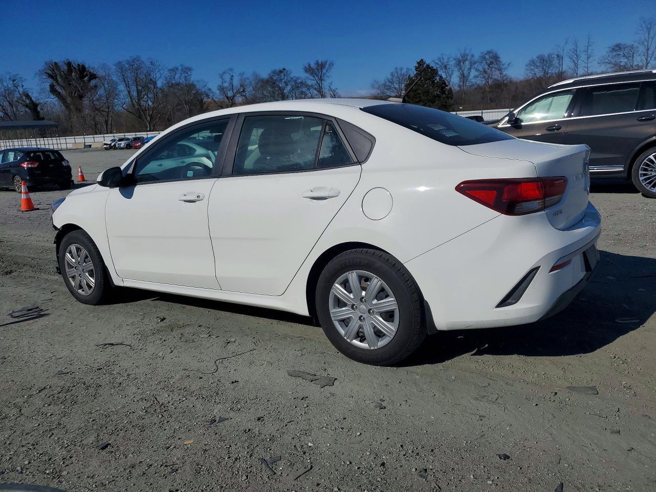 2021 Kia Rio Lx - Фото 2