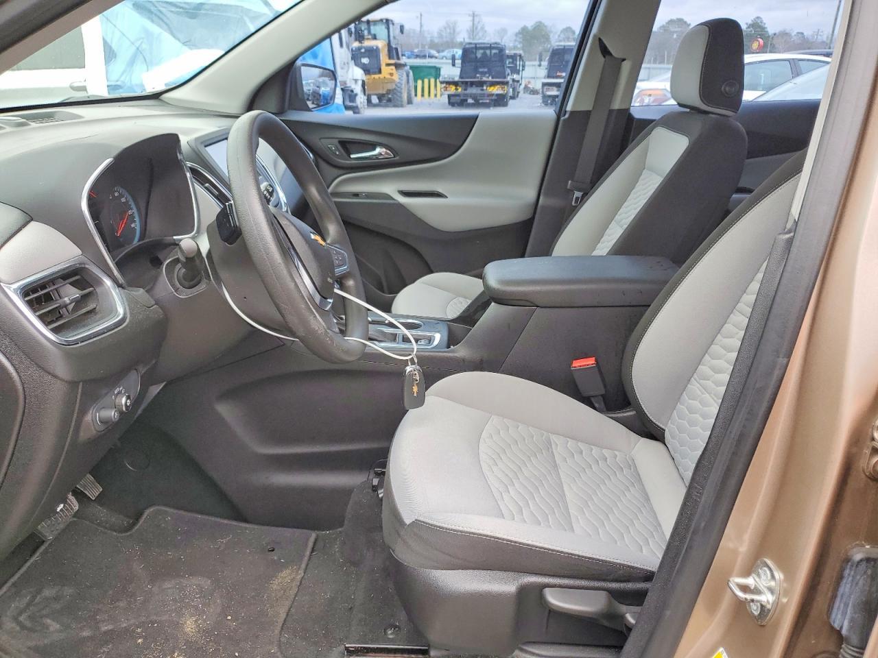 2018 Chevrolet Equinox Ls - Фото 7