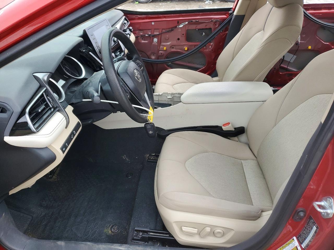 2023 Toyota Camry Le - Фото 7