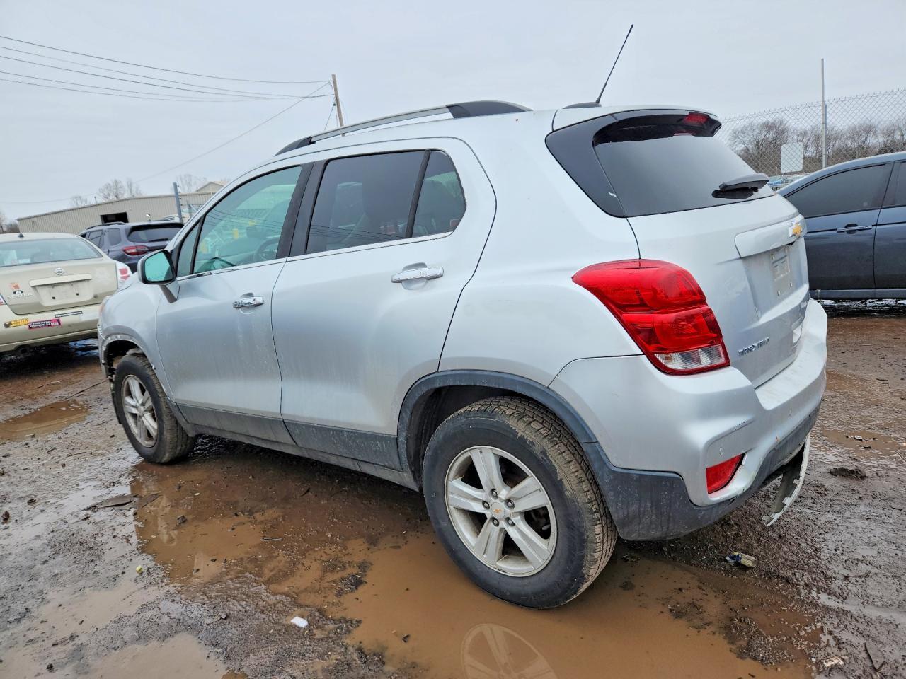 2017 Chevrolet Trax 1Lt - Фото 2