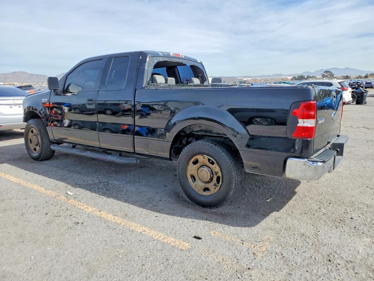 2004 Ford F150 - Фото 2