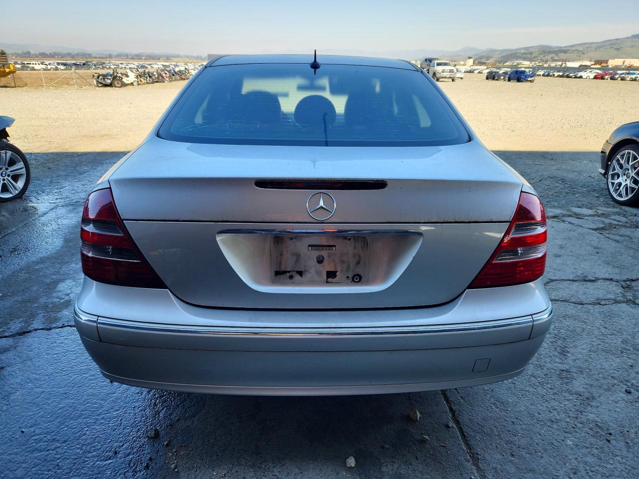 2003 Mercedes-Benz E 320 - Фото 6